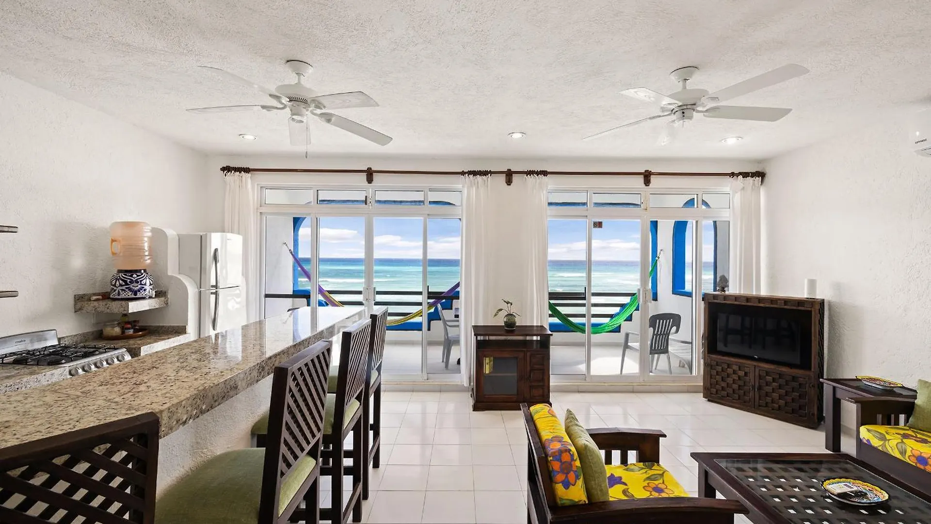 Del Sol Beachfront Akumal Hotel