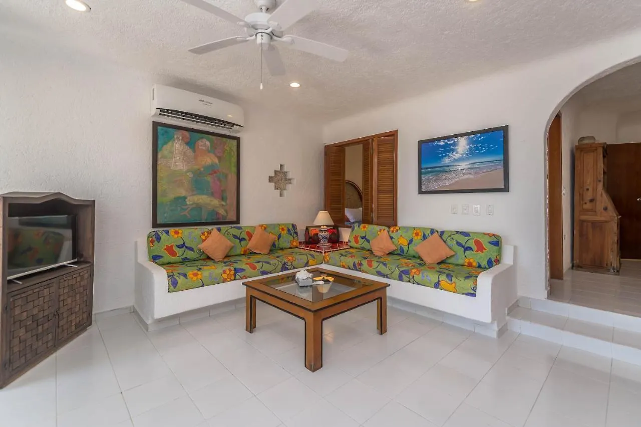 Del Sol Beachfront Akumal México